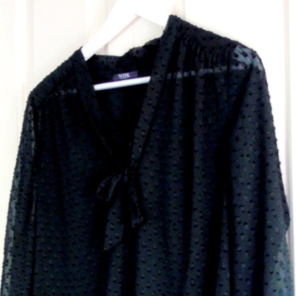 NYDJ Los Angeles Navy Blue Long Sleeve Lined Blouse US Size Small Never Worn - Picture 9 of 9